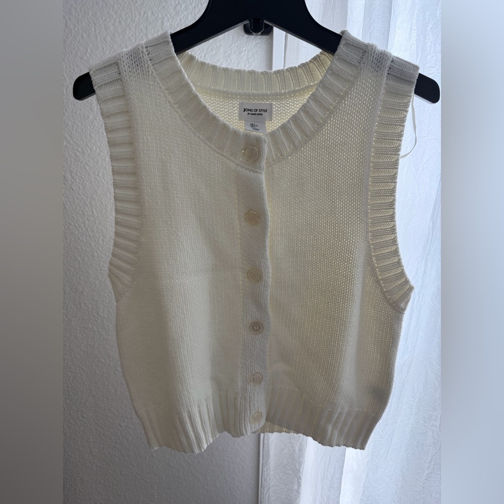 Chunky Knit White Button-Up Sweater Vest